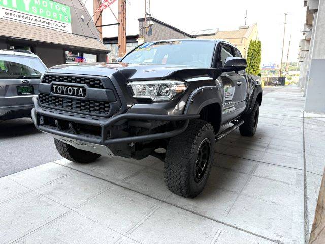 2017 Toyota Tacoma TRD Off Road 4WD photo