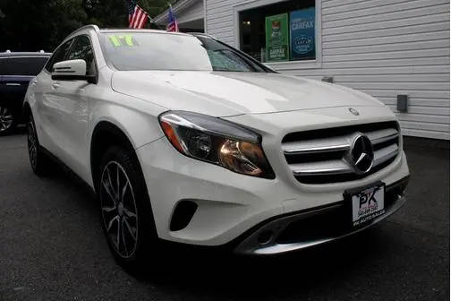 2017 Mercedes-Benz GLA-Class GLA 250 AWD photo