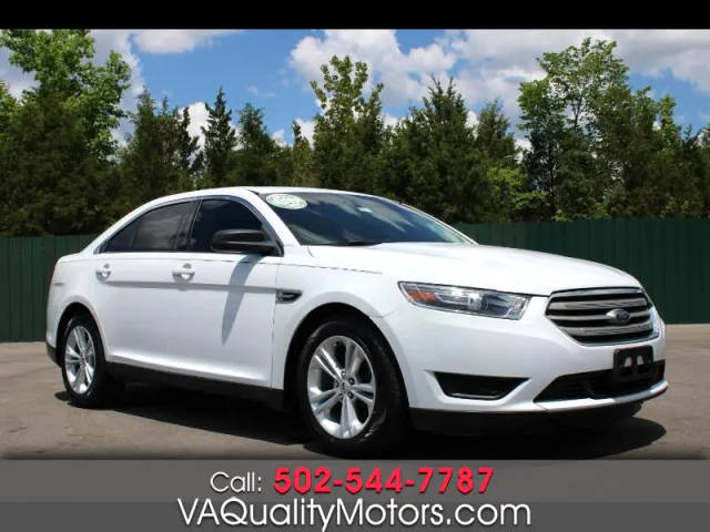 2016 Ford Taurus SE FWD photo
