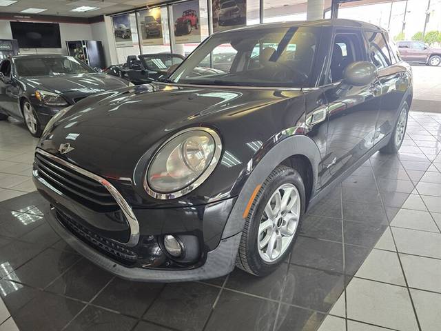 2017 MINI Cooper Clubman Cooper AWD photo