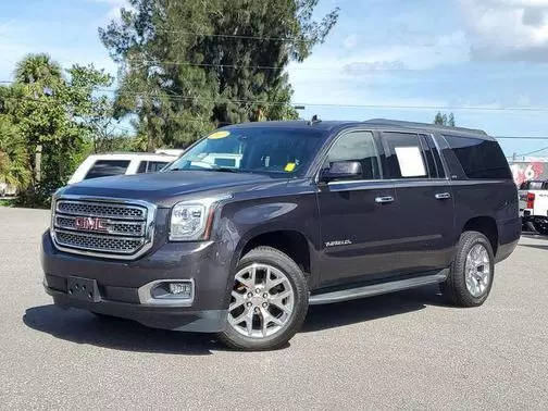 2017 GMC Yukon XL SLT RWD photo