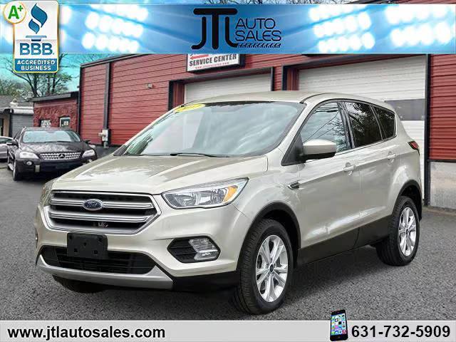 2017 Ford Escape SE 4WD photo