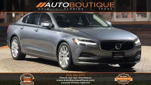 2017 Volvo S90 Momentum AWD photo