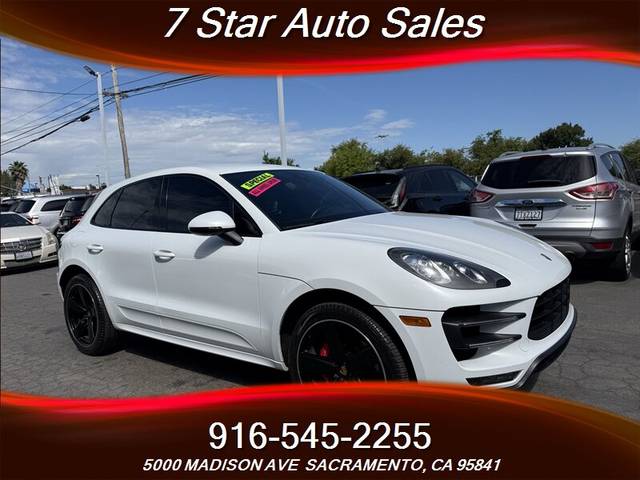 2017 Porsche Macan Turbo AWD photo