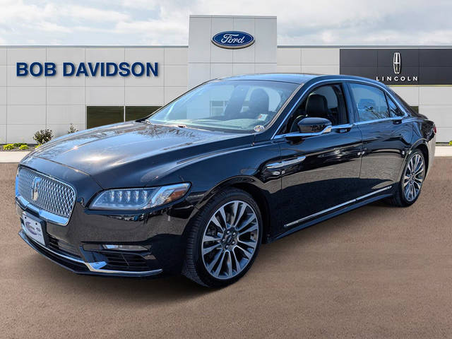 2017 Lincoln Continental Reserve AWD photo