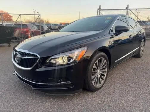 2017 Buick LaCrosse Essence FWD photo