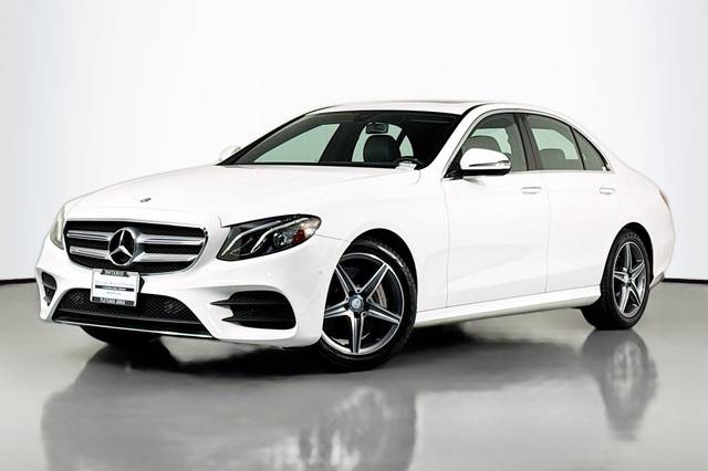 2017 Mercedes-Benz E-Class E 300 Sport RWD photo