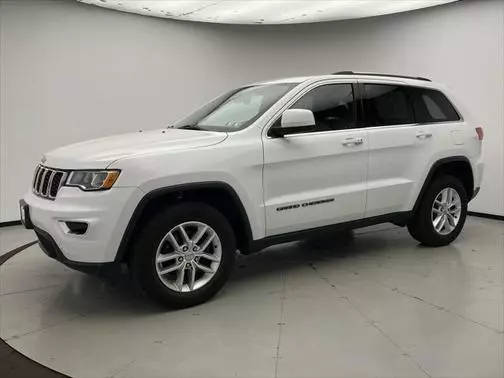 2017 Jeep Grand Cherokee Laredo 4WD photo