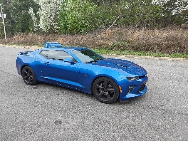2017 Chevrolet Camaro 2SS RWD photo
