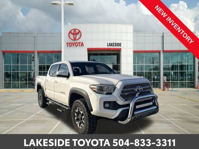 2017 Toyota Tacoma TRD Off Road 4WD photo