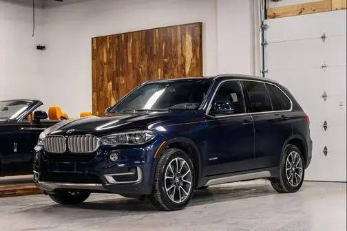 2017 BMW X5 xDrive50i AWD photo