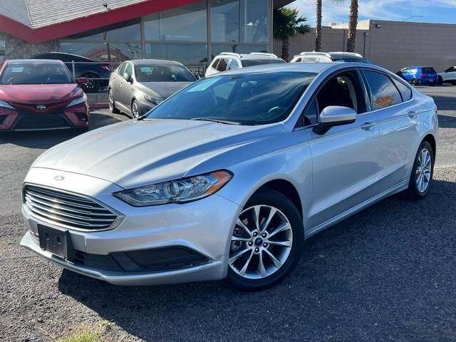 2017 Ford Fusion SE FWD photo