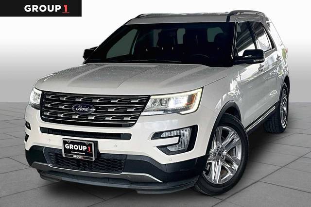 2017 Ford Explorer XLT FWD photo