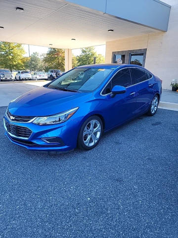 2017 Chevrolet Cruze Premier FWD photo