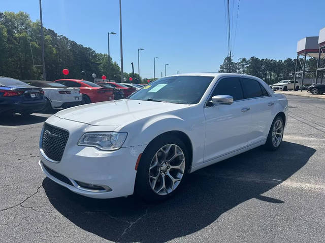 2016 Chrysler 300 300C Platinum RWD photo