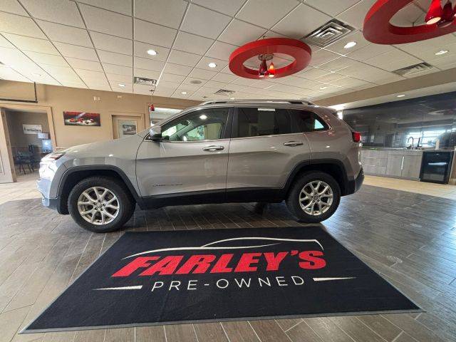 2015 Jeep Cherokee Latitude 4WD photo