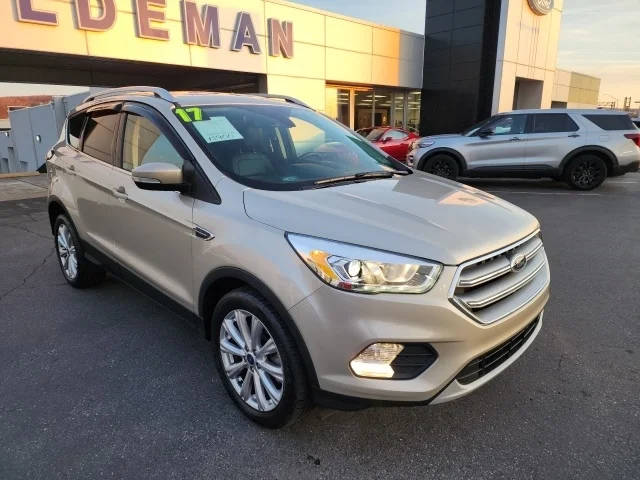 2017 Ford Escape Titanium 4WD photo