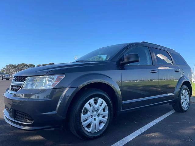 2017 Dodge Journey SE FWD photo