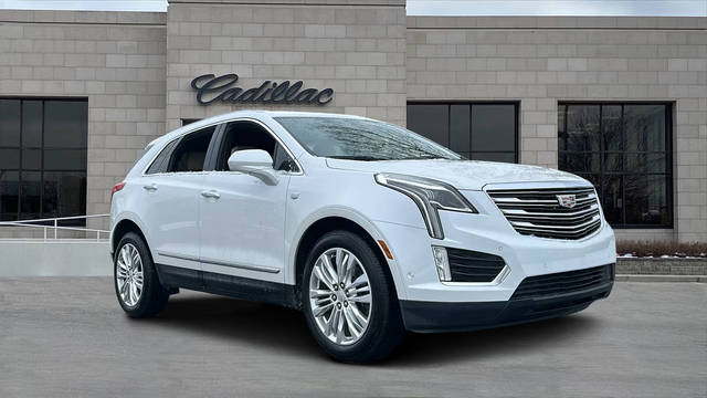 2017 Cadillac XT5 Premium Luxury FWD FWD photo