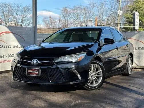 2017 Toyota Camry SE FWD photo