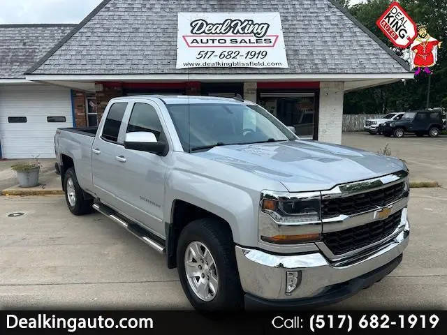 2017 Chevrolet Silverado 1500 LT 4WD photo