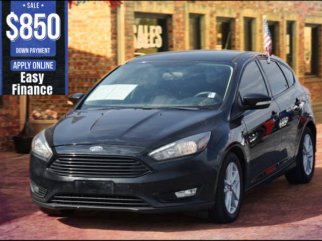 2015 Ford Focus SE FWD photo