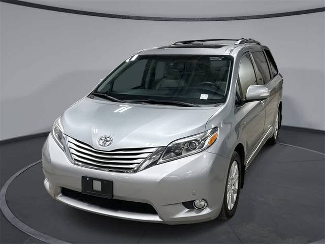 2017 Toyota Sienna Limited Premium AWD photo