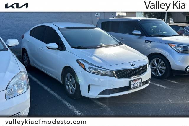 2017 Kia Forte LX FWD photo