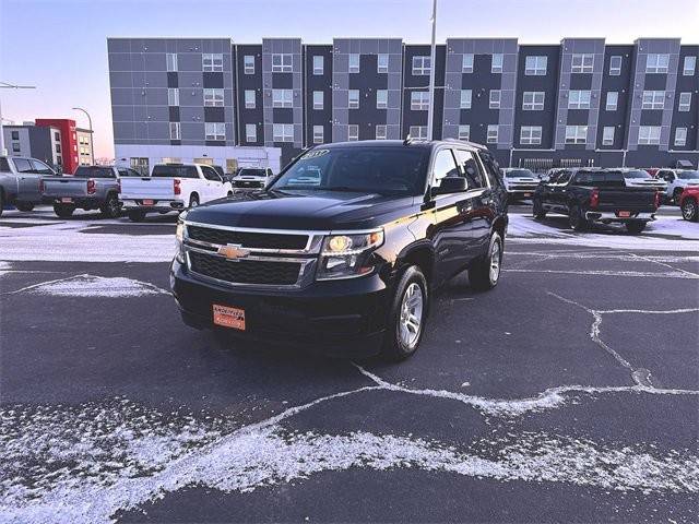 2017 Chevrolet Tahoe LT 4WD photo