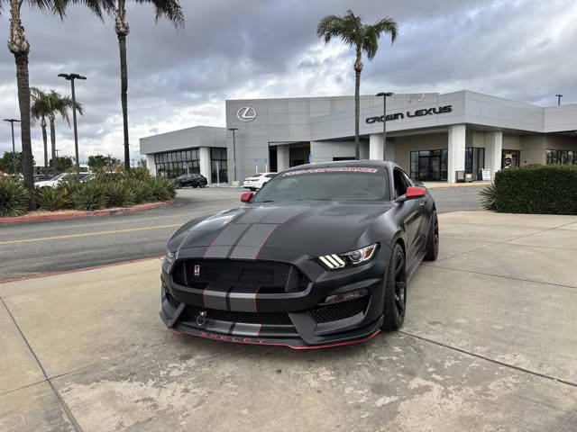 2017 Ford Mustang Shelby GT350 RWD photo