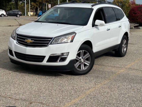 2017 Chevrolet Traverse LT FWD photo