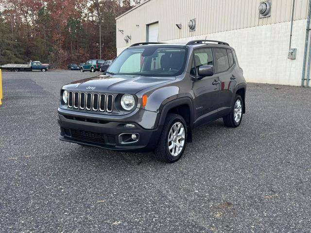 2016 Jeep Renegade Latitude 4WD photo