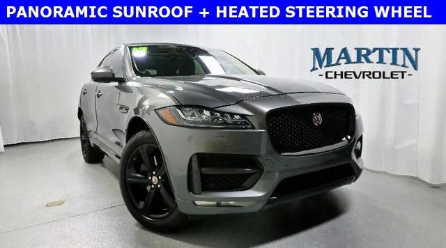 2017 Jaguar F-Pace 35t R-Sport AWD photo