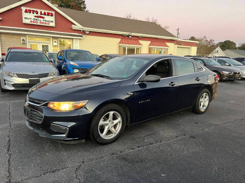 2017 Chevrolet Malibu LS FWD photo