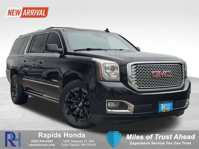 2017 GMC Yukon XL Denali 4WD photo
