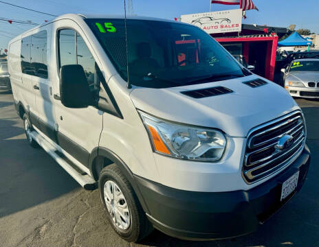 2015 Ford Transit Van  RWD photo