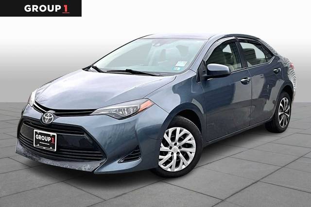 2017 Toyota Corolla LE FWD photo