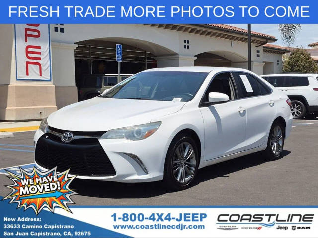 2016 Toyota Camry SE FWD photo