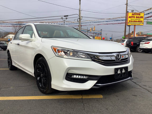 2017 Honda Accord EX-L FWD photo