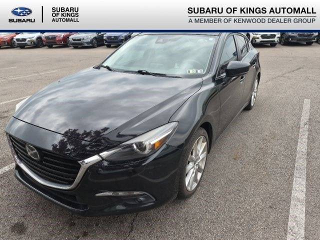 2017 Mazda 3 Grand Touring FWD photo