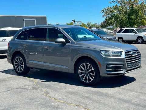 2017 Audi Q7 Premium Plus AWD photo