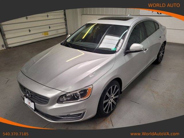 2016 Volvo S60 T5 Platinum AWD photo