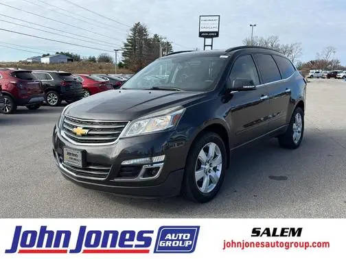 2017 Chevrolet Traverse LT AWD photo