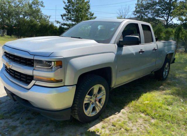 2017 Chevrolet Silverado 1500 Custom 4WD photo