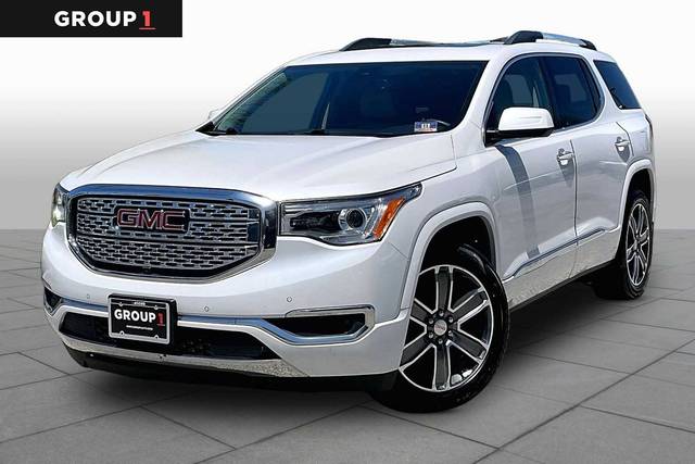 2017 GMC Acadia Denali AWD photo