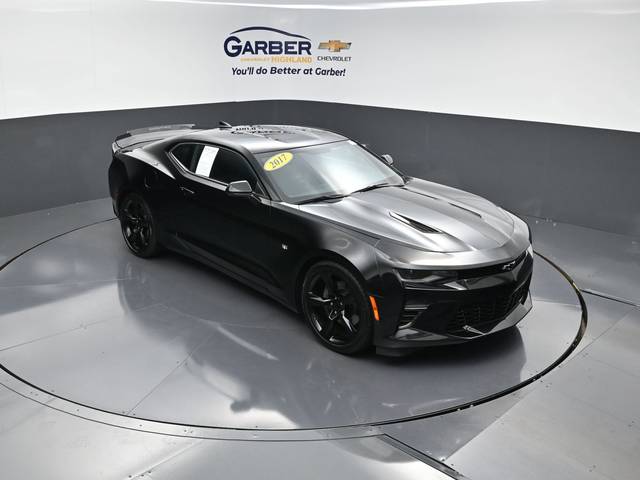 2017 Chevrolet Camaro 1SS RWD photo