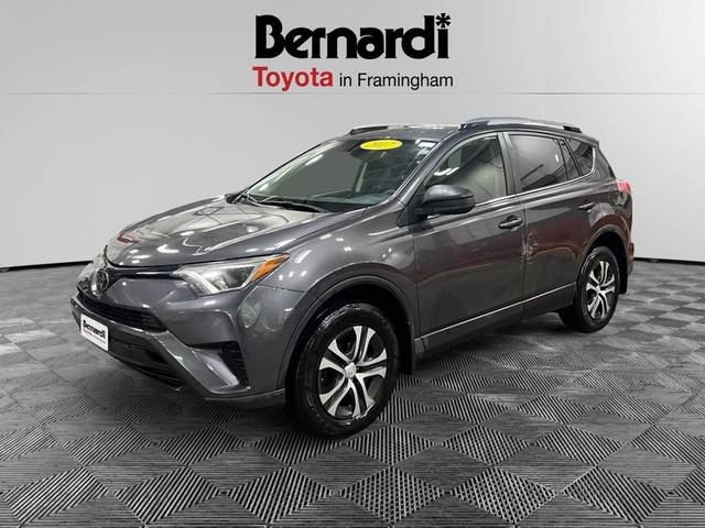 2017 Toyota RAV4 LE AWD photo