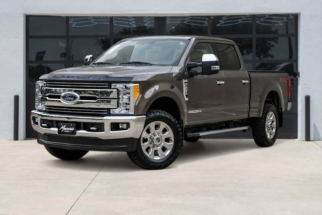 2017 Ford F-250 Super Duty Lariat 4WD photo