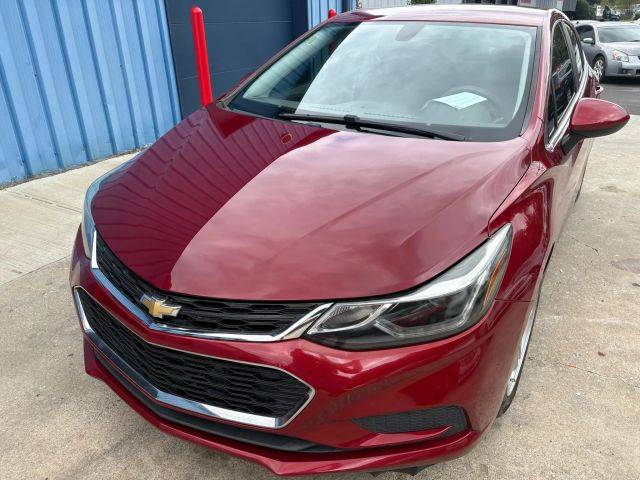 2017 Chevrolet Cruze LT FWD photo