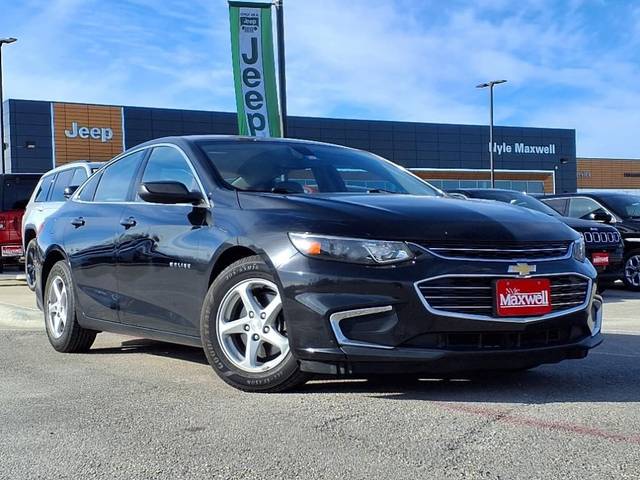 2017 Chevrolet Malibu LS FWD photo